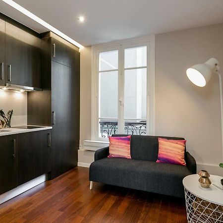 Charmant Studio Neuf Proche Des Invalides Apartamento Paris Exterior foto