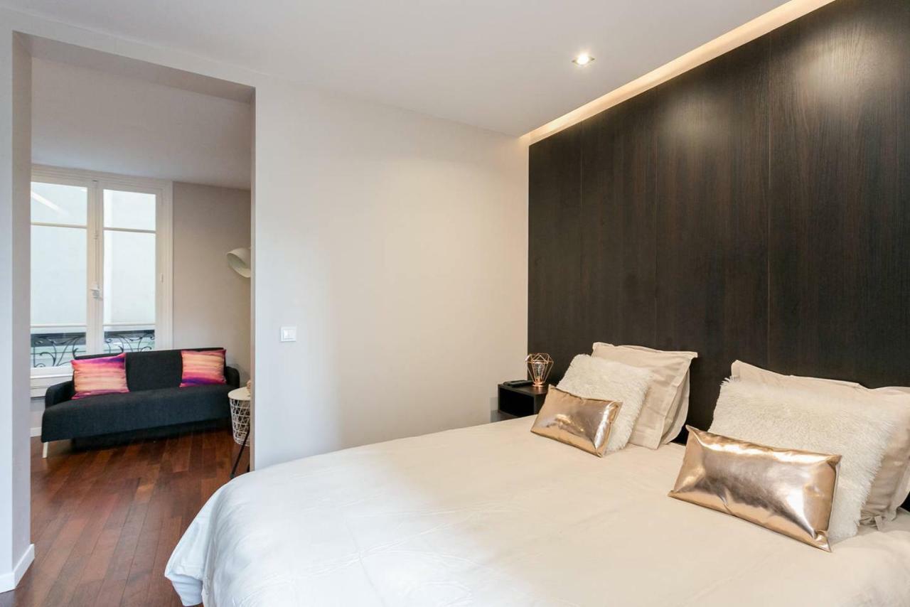 Charmant Studio Neuf Proche Des Invalides Apartamento Paris Exterior foto