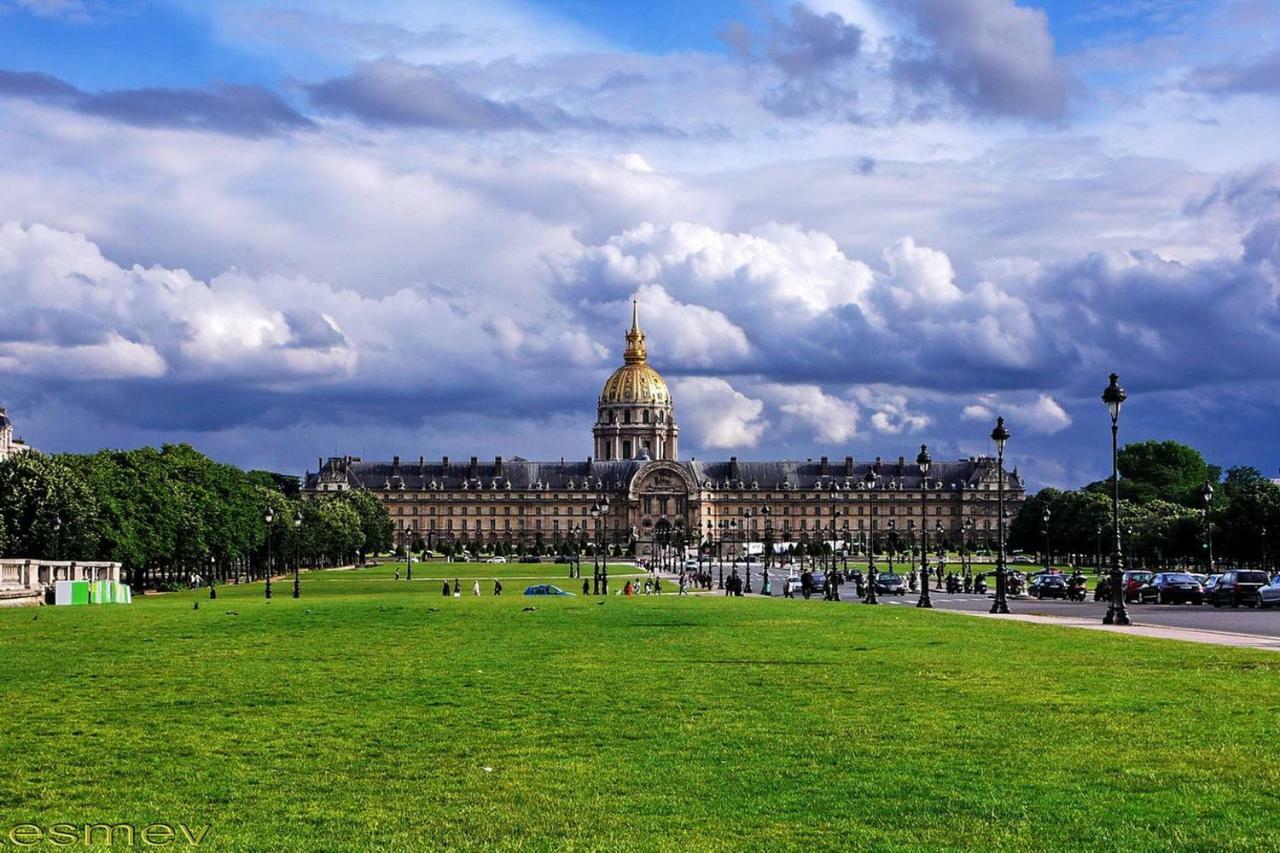 Charmant Studio Neuf Proche Des Invalides Apartamento Paris Exterior foto